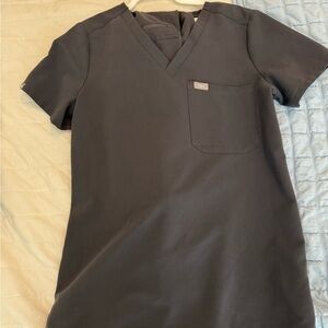 Figs XS charcoal top